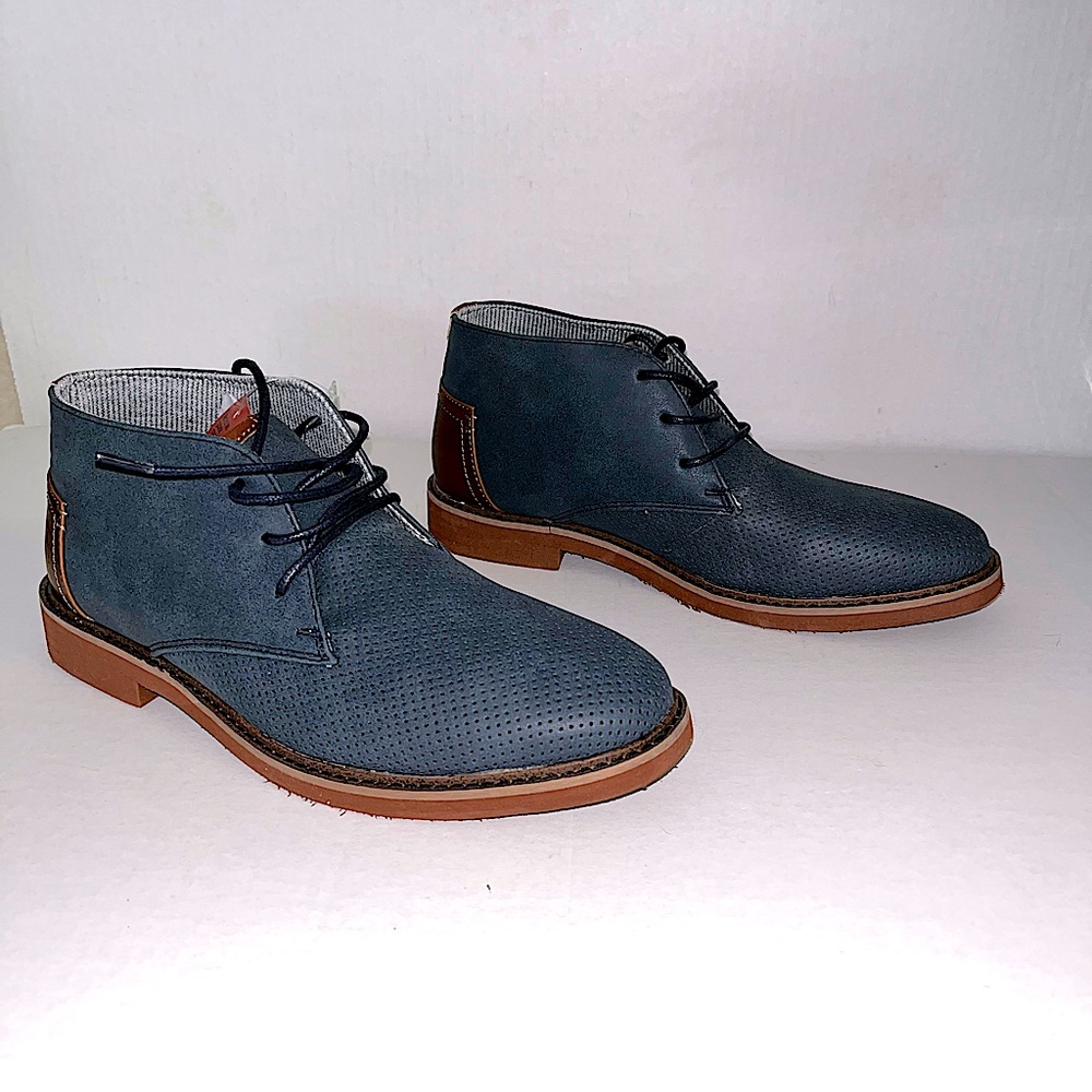 NWT Deer Stag youth Sz 6 Chukka Boot Casual Dress Spring Formal